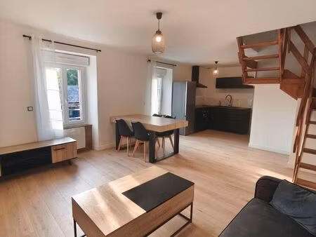 duplex t2 meublé – centre pont réan