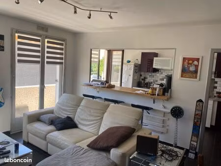 vend apparemment secteur de la terrasse