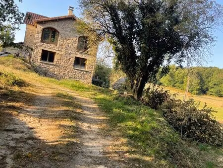 maison en pierre