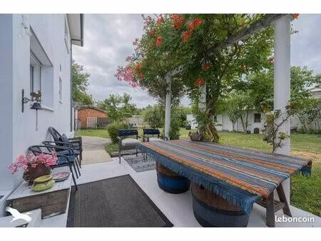 maison 5 pièces 191 m²