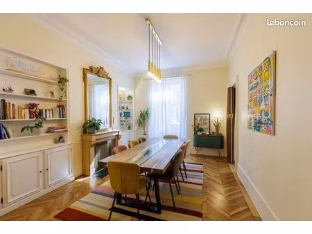 appartement 4 pièces – 111 m² – hyper centre grenoble (place de verdun)