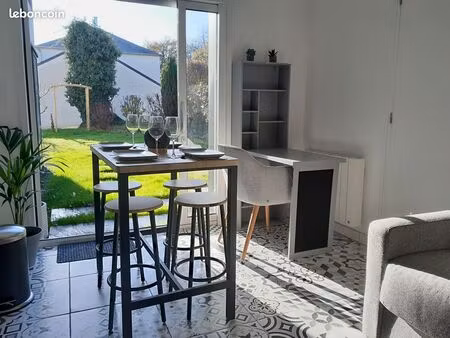 loue studio a la semaine ou longue duree