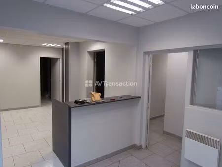 bureaux et entrepot 290m² avec garage