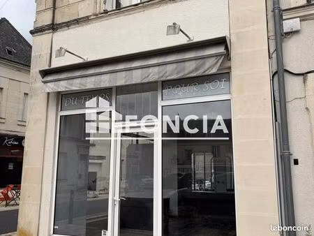 local commercial 40 m²