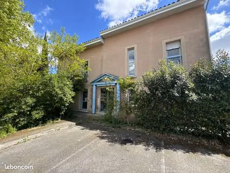 local 166 m² colomiers