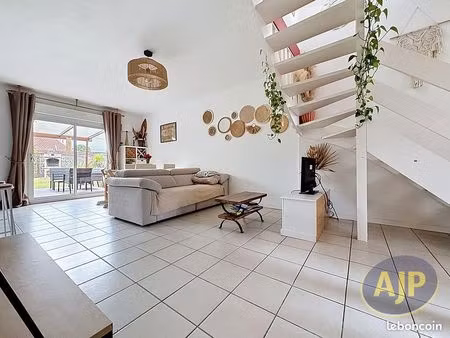 chalet 4 pièces 81 m²