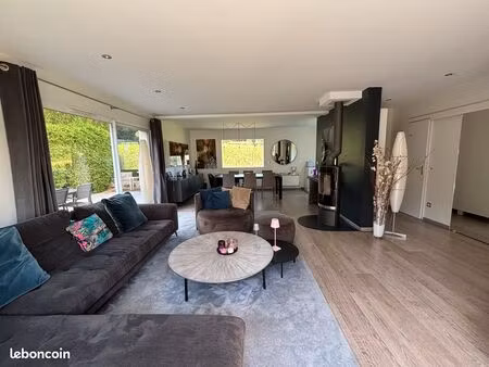 superbe maison 5 pièces 142m2
