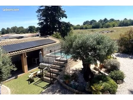 maison en pierre de charme | jardin et piscine | lespignan