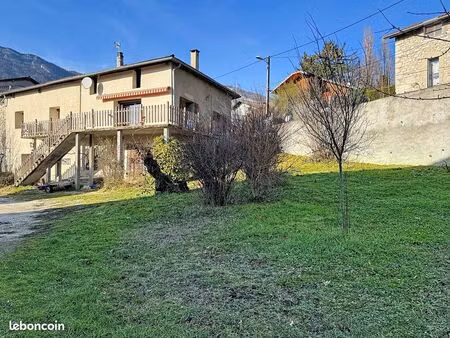 maison 5 pièces 134 m²