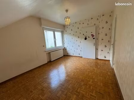 maison individuelle 7 pièces – 143 m² – terrain 341 m²