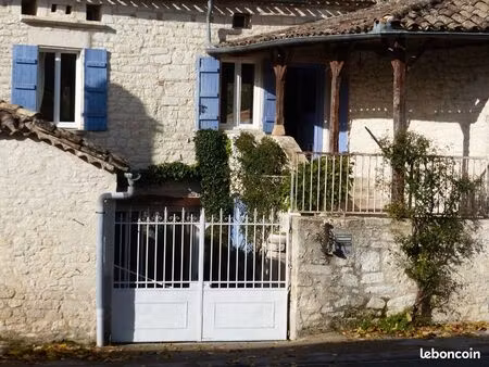 vends maison quercy blanc