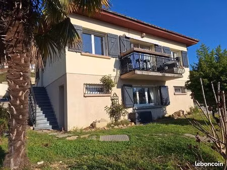 maison 5 pièces 105m²