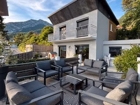 maison de village individuelle
