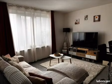bel appartement f3 belleveille