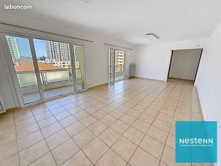 appartement 5 pièces 90 m²