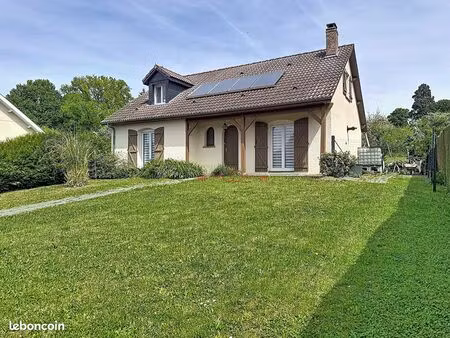 pavillon 6 pièces 127 m²