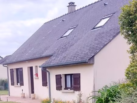 maison 97 m2 claire et calme à hambers
