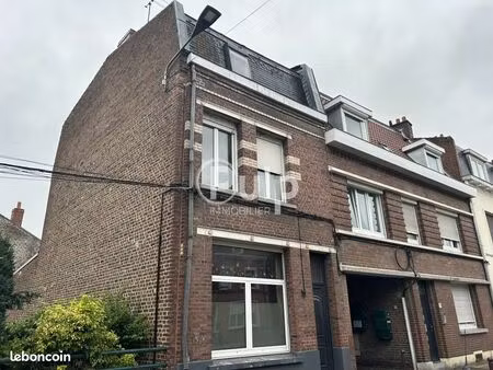 maison de ville 7 pièces 115 m²