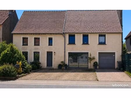maison 6 pièces 149 m²