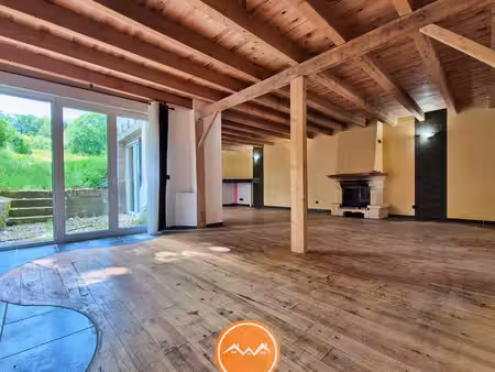 maison 7 pièces 197 m²