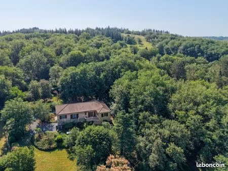 maison 5 pièces 150 m²