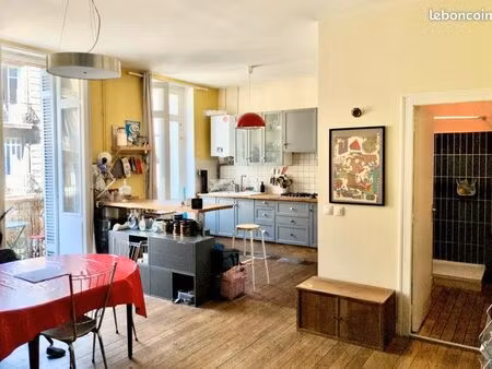 appartement 4 pièces 81 m²