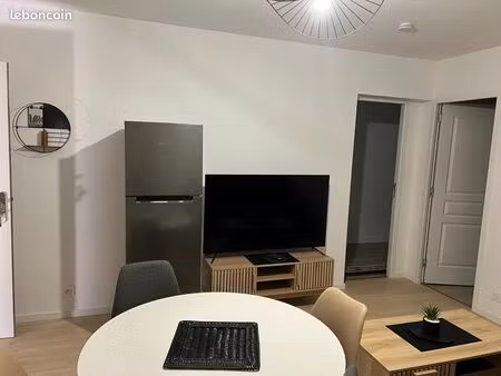 t2 meublé neuf 30 m² rdc – parking privé – fibre incluse – disponible mi-juin