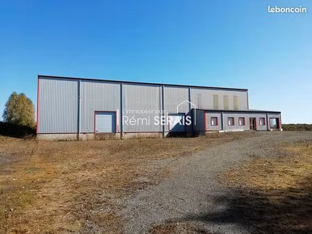 entrepôt 1200 m² alencon