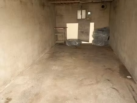 location garage la mure ( entrée de la ville )