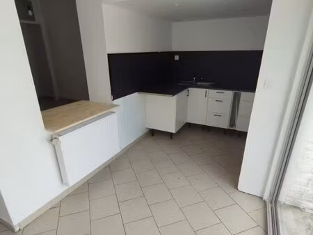 maison individuelle t5 de 90 m2 avec jardin
