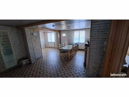 maison plein pied semi mitoyenne