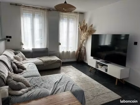 ? maison mitoyenne 105 m² – 4 chambres