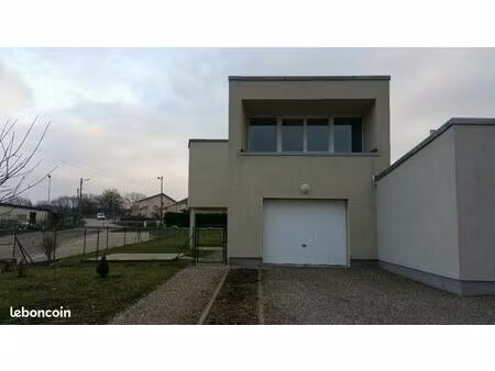 maison 4 pièces 87 m²
