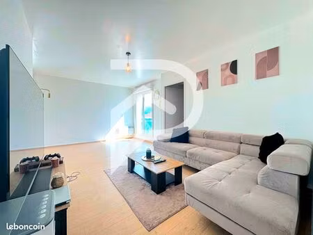 appartement 4 pièces 55 m²
