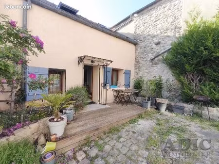 maison 2 pièces 29 m²
