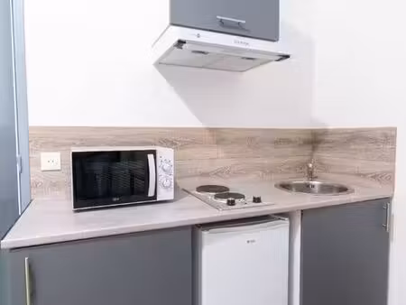immeuble 4 pièces 74 m²