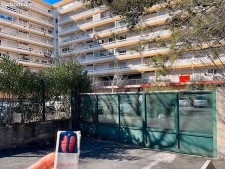 parking aérien. mosson. le plein ciel. marché des 4 saisons. ?️◊