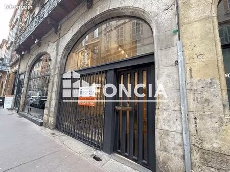 local commercial 75 m²