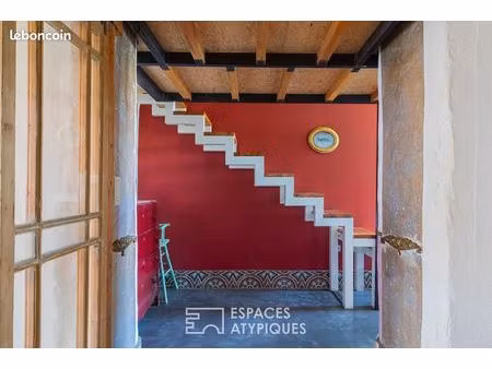 propriété 20 pièces 825 m²