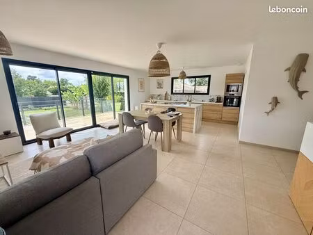 maison 4 pièces 92 m²