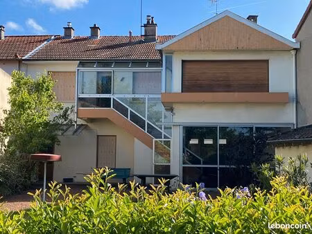 maison 7 pièces 155 m²