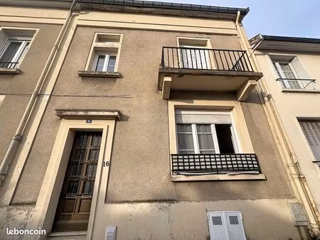 maison de ville 6 pièces 130 m²