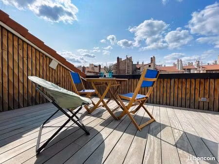 calme & lumière : magnifique duplex rénové avec toit-terrasse sans vis-à-vis