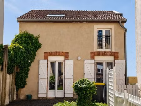 maison 2 pièces 55 m²