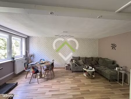 appartement 3 pièces 63 m²