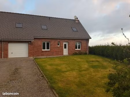 maison située entre frévent et doullens