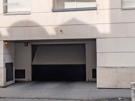 garage/box centre ville