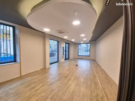 local commercial 53 m² nancy