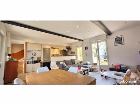 maison 3 pièces 85 m²