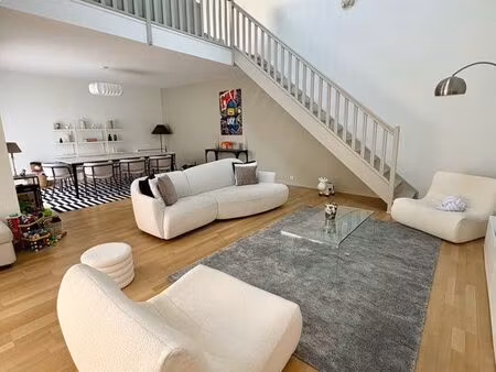 maison de ville 8 pièces - 181m2